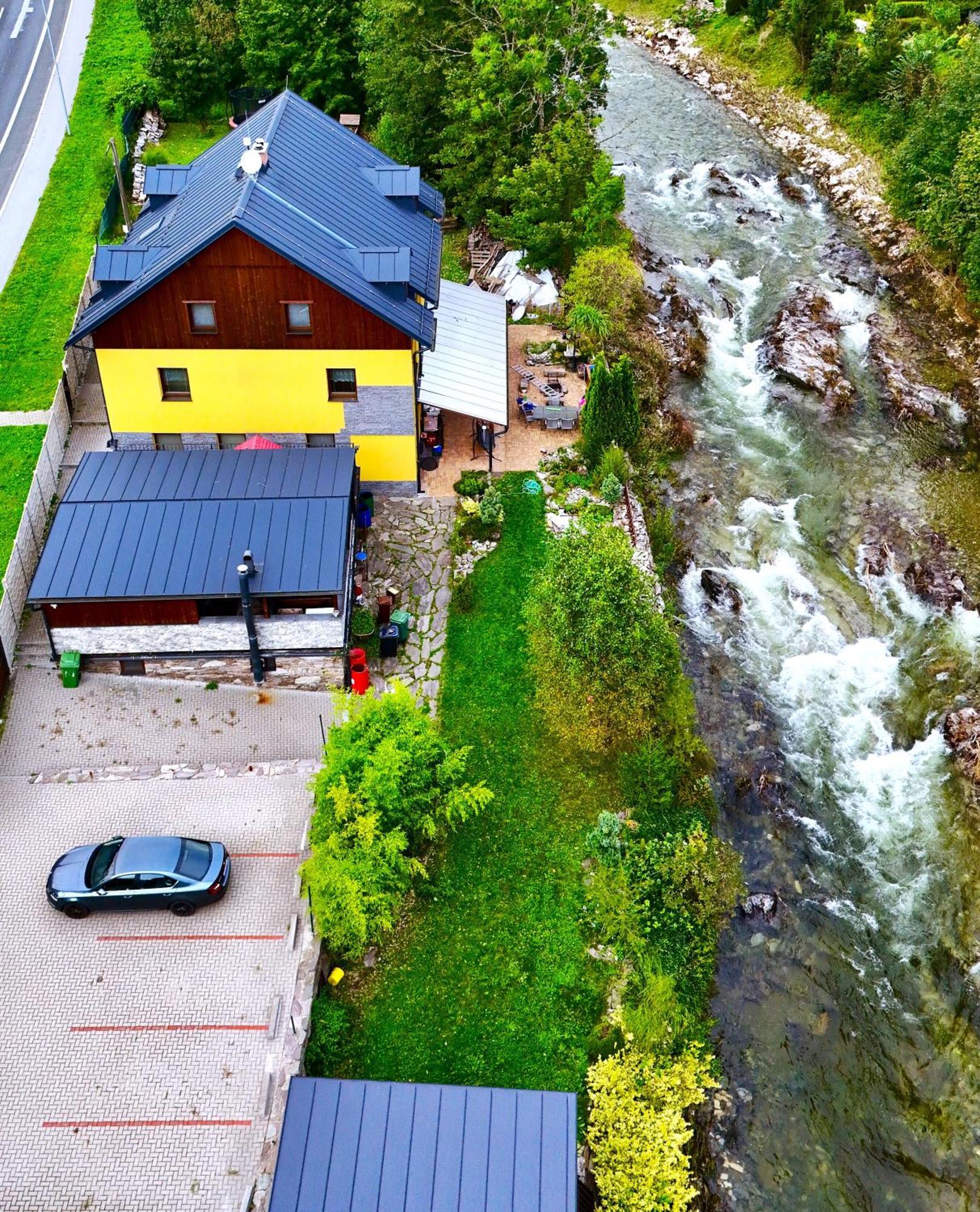 Apartmany Nad Rekou Svoboda nad Úpou Exterior foto